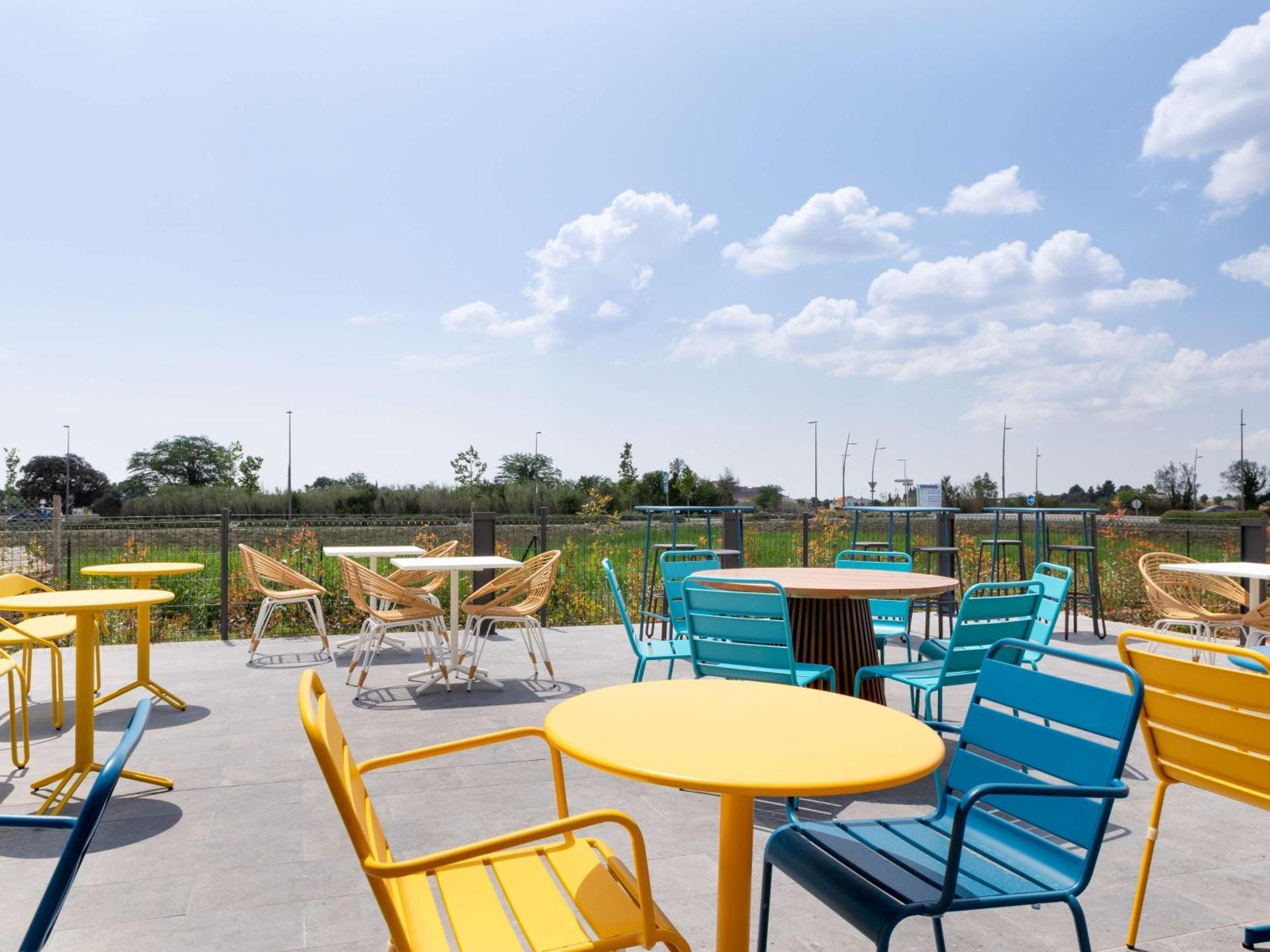 Hotel Ibis Styles Miramas Zewnętrze zdjęcie
